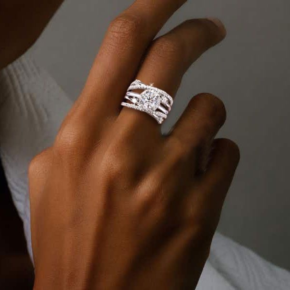 Italo Halo Round Cut Engagement Rings Sets In Sterling Silver - Picture 6 of 10
